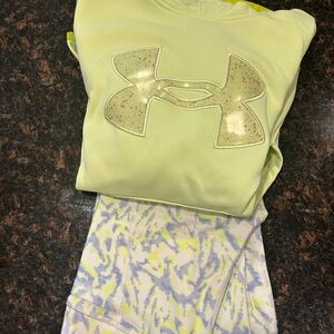 Cute girls outfit! Bright and cheerful!